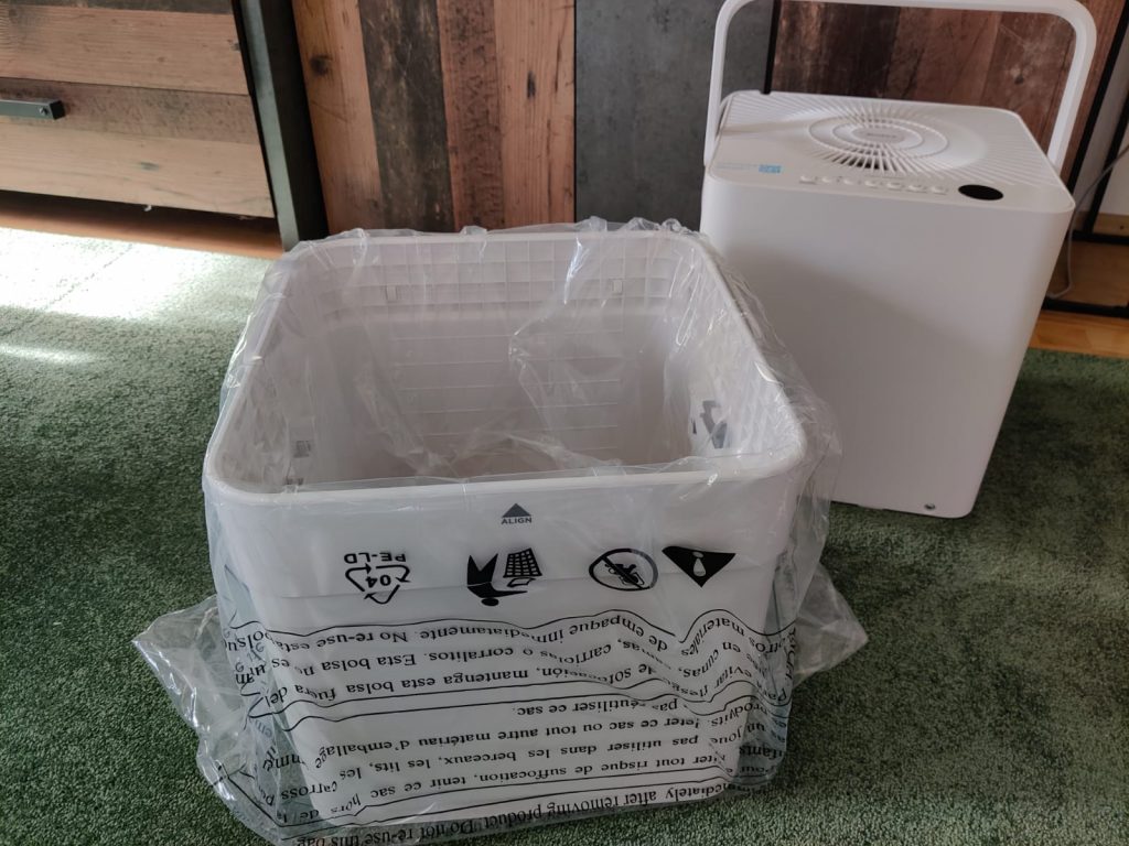 Midea Cube 20 Luftentfeuchter Eimer verpackt
