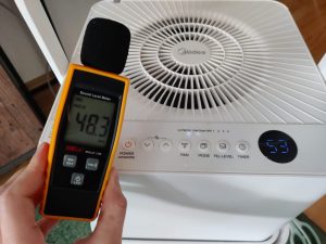 Midea Cube 20 Luftentfeuchter Lautstärke auf höchster Stufe