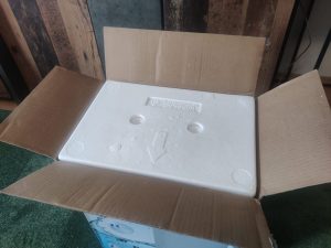 Comfee MDDN-12DEN7 Luftentfeuchter Verpackung von oben