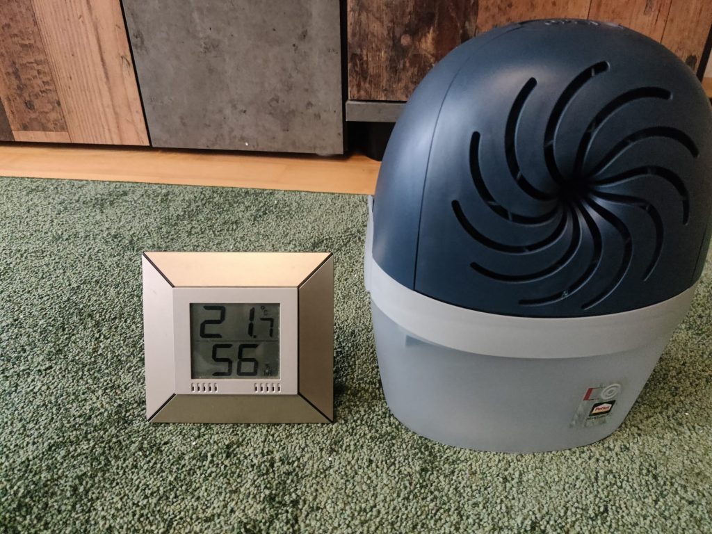 Pattex Aero 360º Luftentfeuchter Luftfeuchtigkeit zu Beginn