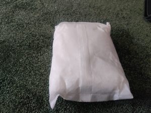 BonAura® AirOne Luftentfeuchter Granulatbeutel ausgepackt 2
