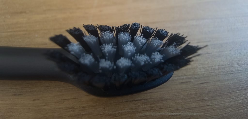 Zahnheld Schallzahnbürste GERO Bürstenkopf Detail