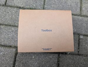 Zubehörverpackung des Egret X+ E-Scooters von oben