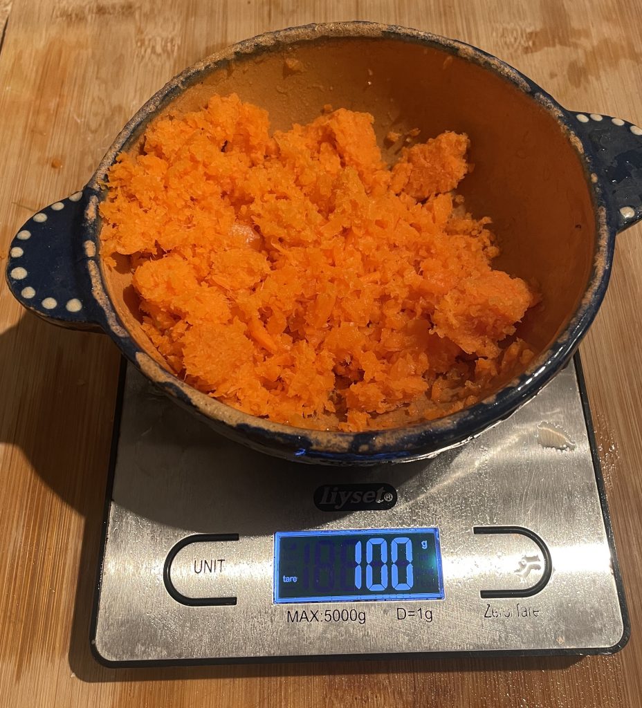 nutribullet NBJ500 Slow-Juicer Gewicht Möhrentrester