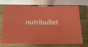 nutribullet NBJ500 Slow-Juicer im Karton von oben