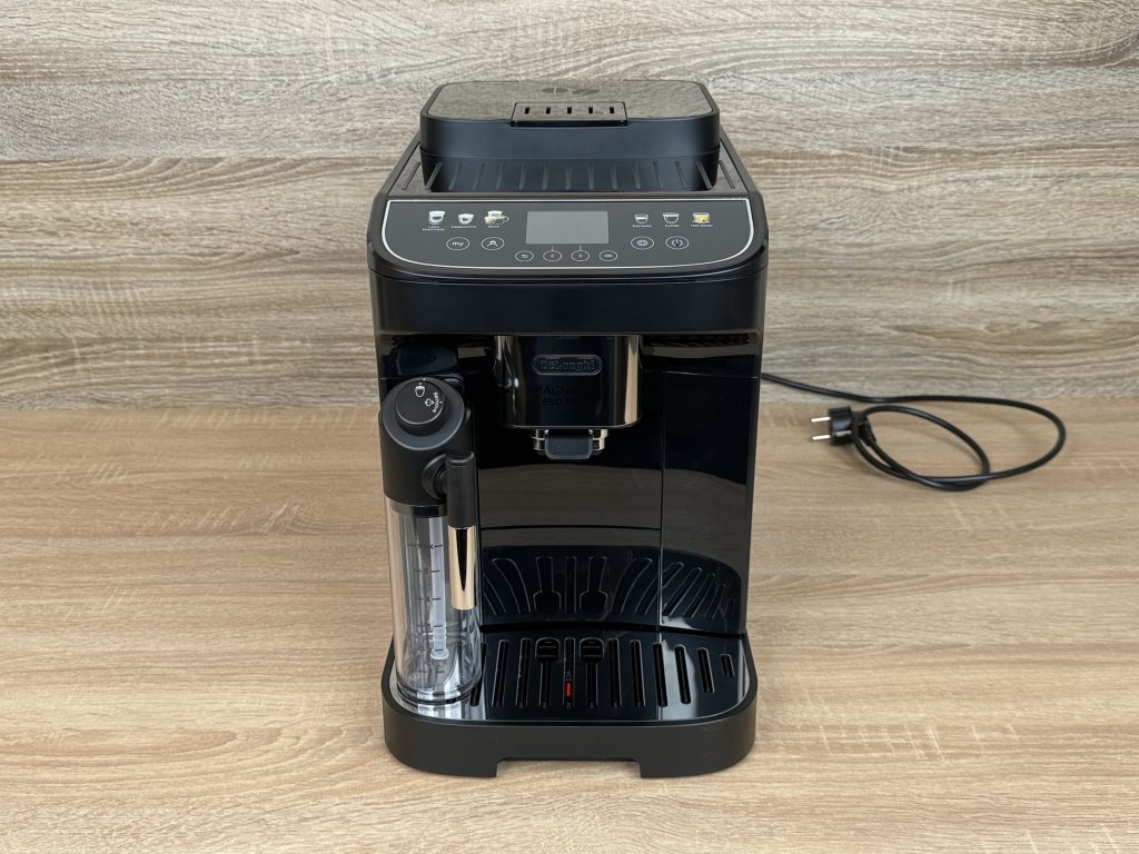 De'Longhi Magnifica Evo Next ECAM 310.60.B Kaffeevollautomat Vorderansicht mit Milchbehälter