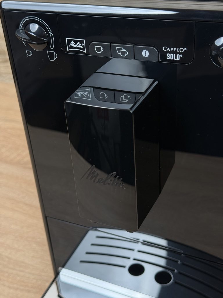Melitta Solo E 950-222 Kaffeevollautomat Detail Vorderseite