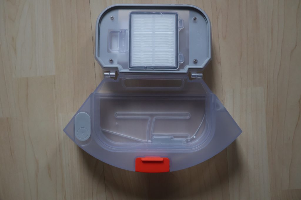 Xiaomi E12 Staubsauger-Roboter Staub- und Wasserbehälter geöffnet