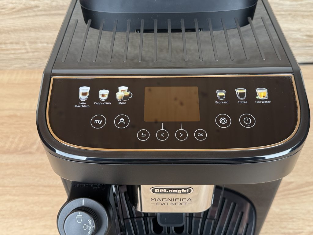 De'Longhi Magnifica Evo Next ECAM 310.60.B Kaffeevollautomat Detail Bedientasten