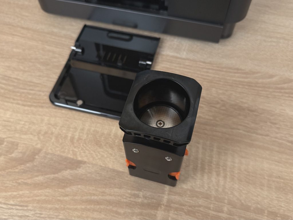 Tchibo Esperto Pro Kaffeevollautomat Detail Brüheinheit