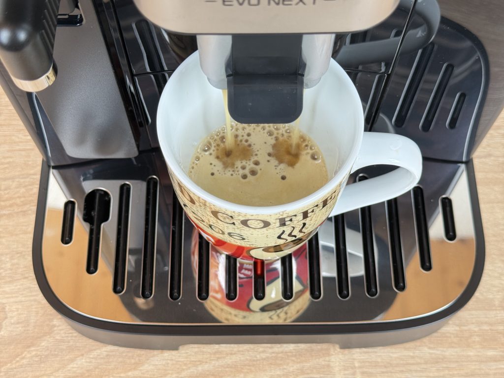 De'Longhi Magnifica Evo Next ECAM 310.60.B Kaffeevollautomat Abfüllen Kaffee