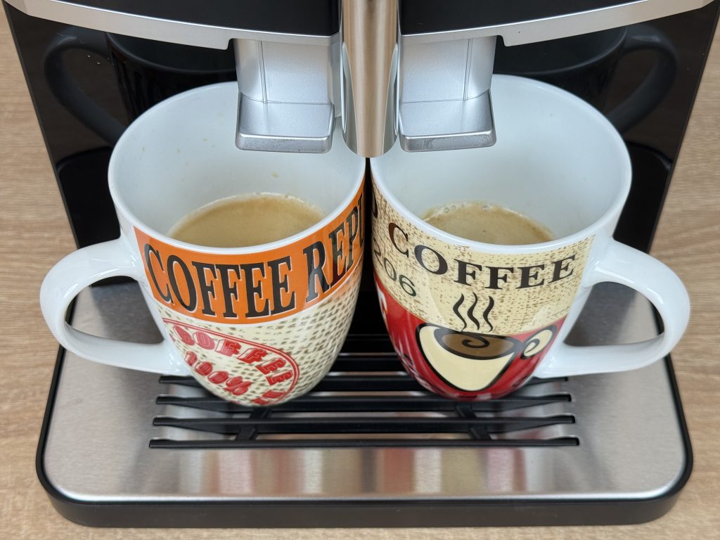 Siemens EQ300 TF301E19 Kaffeevollautomat Füllunterschied zwei Tassen