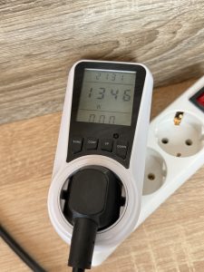Siemens EQ300 TF301E19 Kaffeevollautomat Leistungsaufnahme