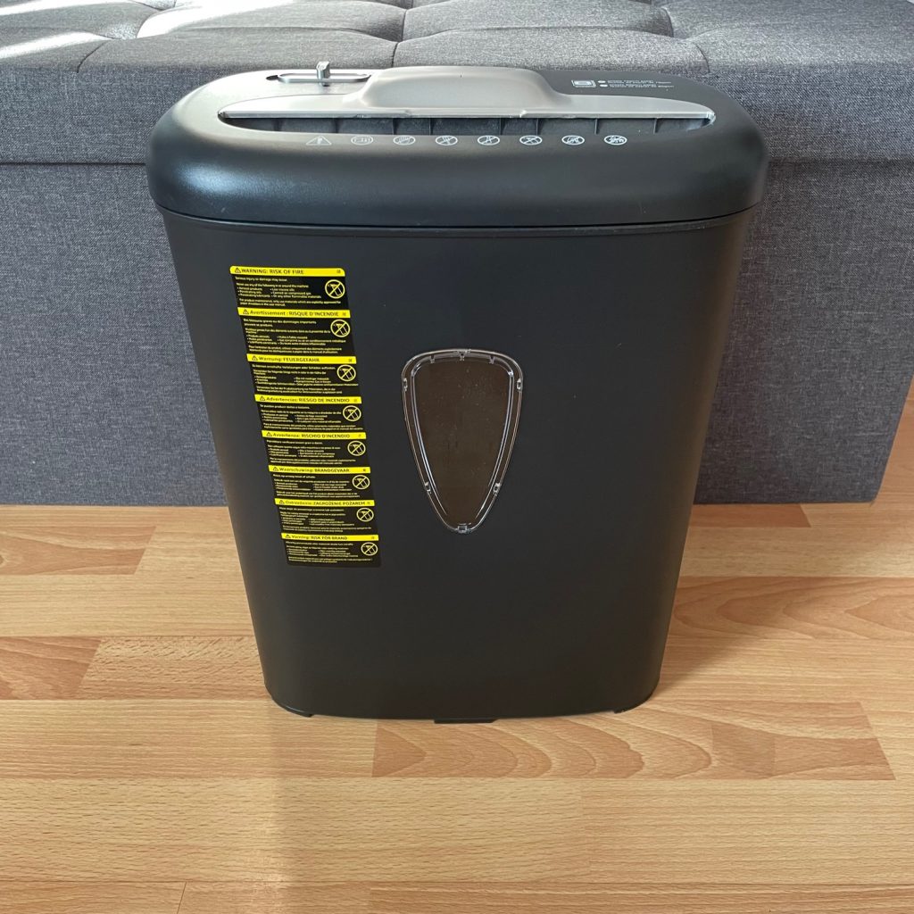 Amazon Basics Aktenvernichter