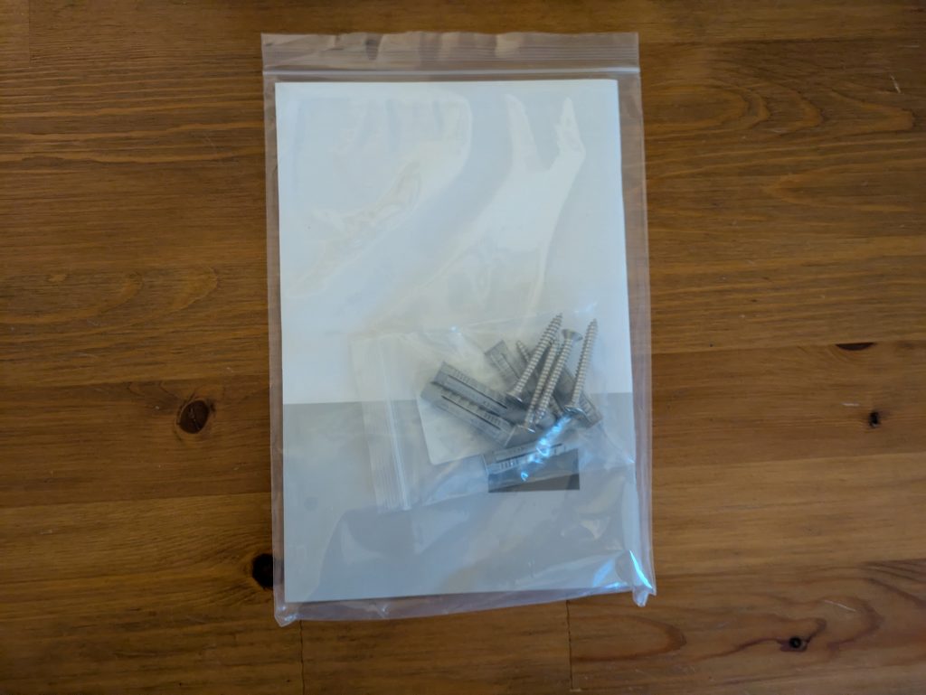 Anleitung der TROTEC TIH 500 S Infrarotheizung und Montagematerial
