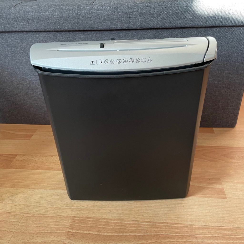 GENIE 245 CD Aktenvernichter