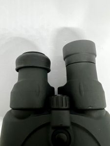 Canon 10x30 is II Fernglas
