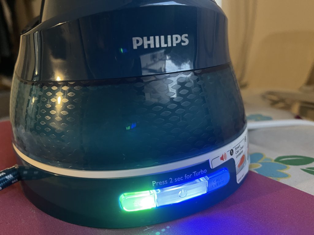 Philips PerfectCare Compact GC7844:20 Dampfbügelstation grüner ECO-Modus