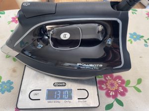 Rowenta Eco Steam Pro DG9640F0 Dampfbügelstation Gewicht Bügeleisen