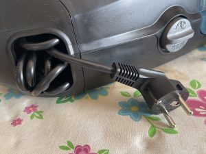 Rowenta Eco Steam Pro DG9640F0 Dampfbügelstation Kabelfach