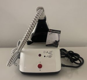 Russell Hobbs 24420-56 Dampfbügelstation von hinten