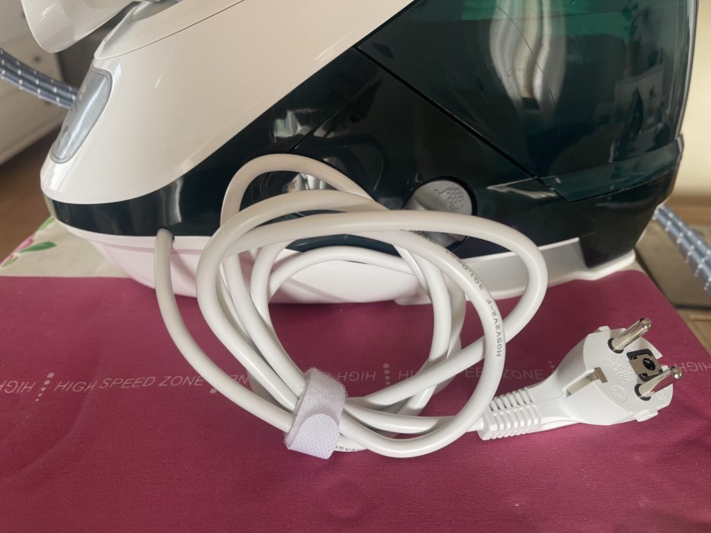 Tefal Pro Express Eco GV9E21E0 Dampfbügelstation mit Klettband fixiertes Kabel