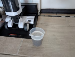 Uwant D100 Saugwischer Schmutzwasser nach Selbstreinigung