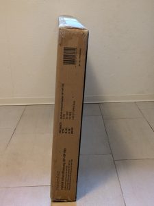 Verpackung der Heidenfeld HF-HP 150 Infrarotheizung von der Seite