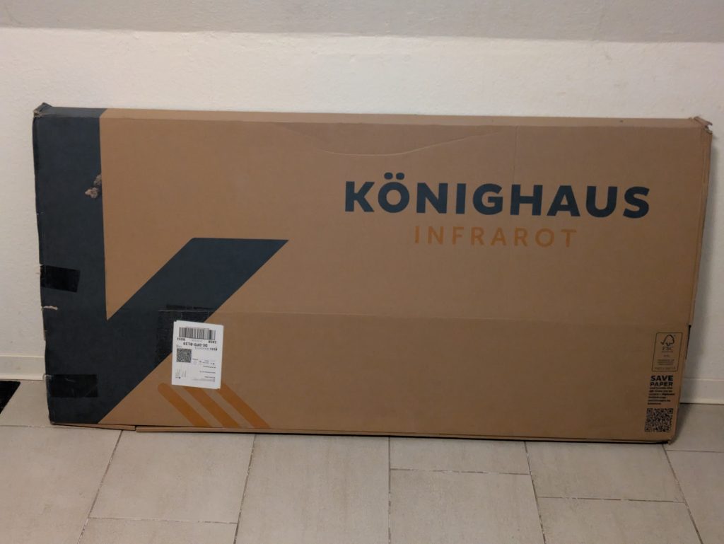 Verpackung der Könighaus Panorama Infrarotheizung von vorne