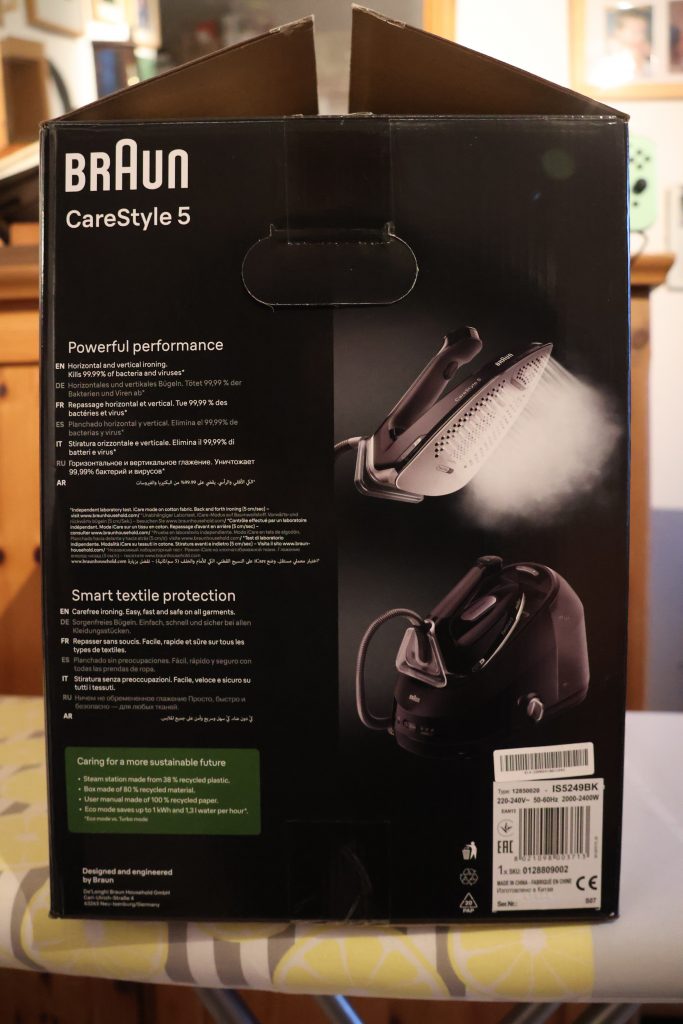 Braun CareStyle 5 IS5249BK Dampfbügelstation Karton seitlich