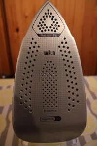 Braun CareStyle 5 IS5249BK Dampfbügelstation Bügeleisen Sohle