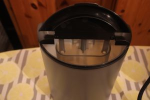 Braun CareStyle 9 IS 9090 Dampfbügelstation Wassertanköffnung