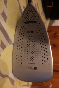 Braun CareStyle 9 IS 9090 Dampfbügelstation Bügelsohle