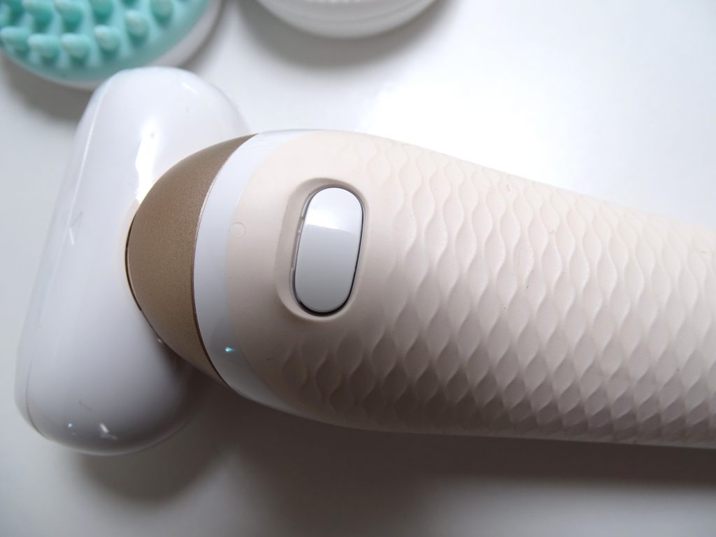 Braun Silk-épil 9 Entriegelungstaste