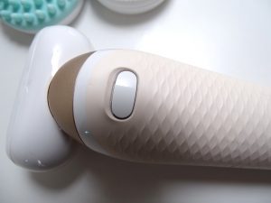 Braun Silk-épil 9 Entriegelungstaste