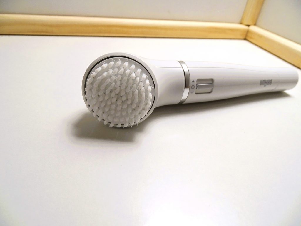 Braun Silk-épil 9 FaceSpa mit Bürste