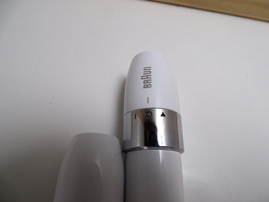 Braun Silk-épil 9 Mini-Haarentferner Ein-Ausschalter