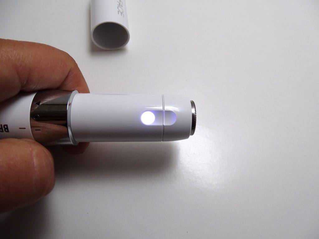 Braun Silk-épil 9 Mini-Haarentferner LED
