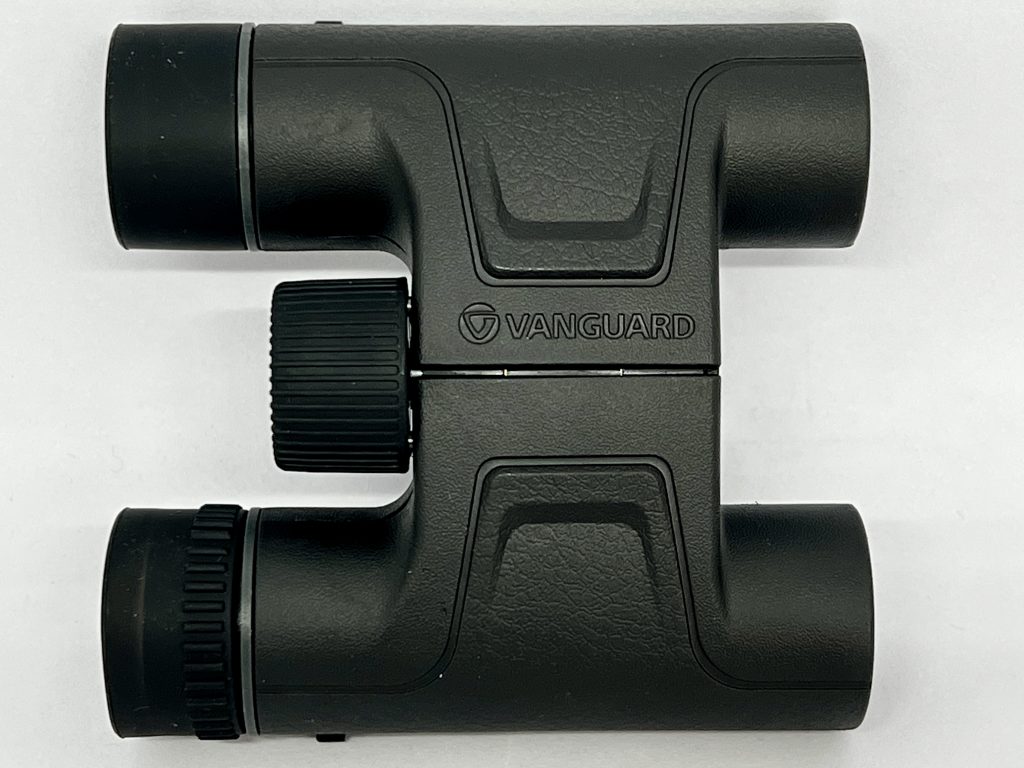 Vanguard Vesta 8250 Fernglas
