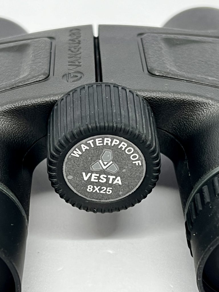 Vanguard Vesta 8250 Fernglas