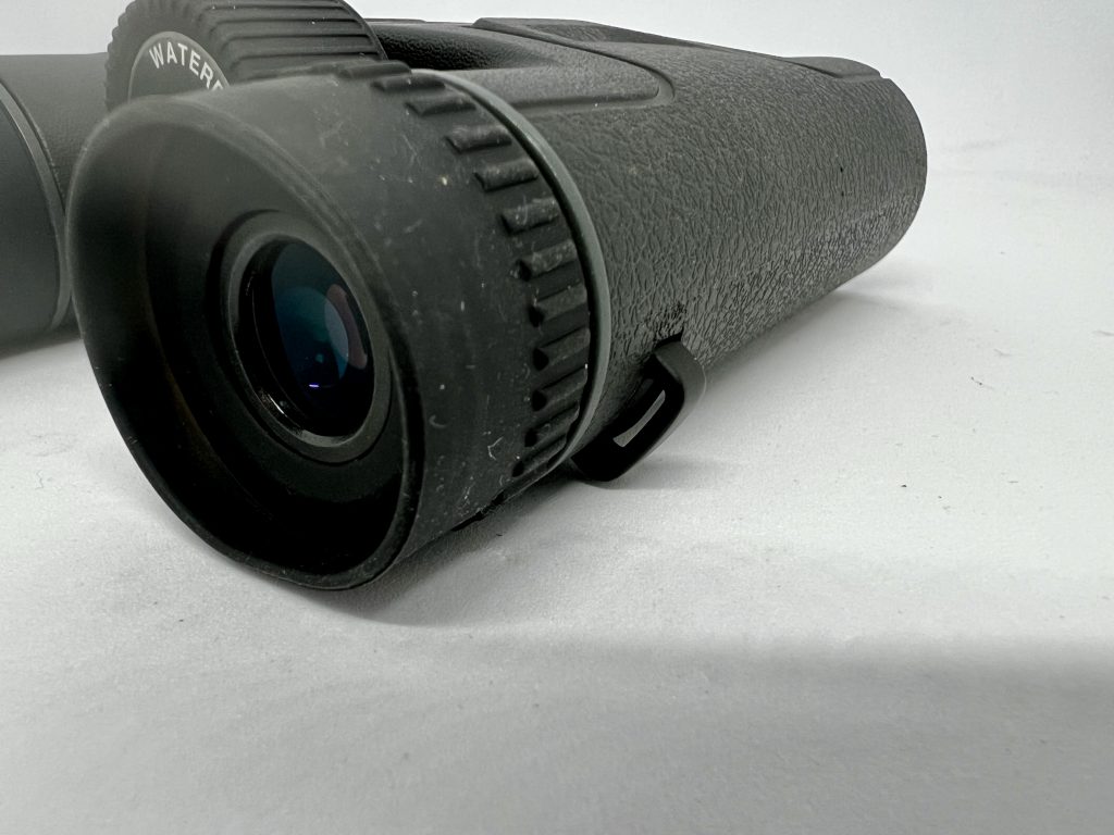 Vanguard Vesta 8250 Fernglas