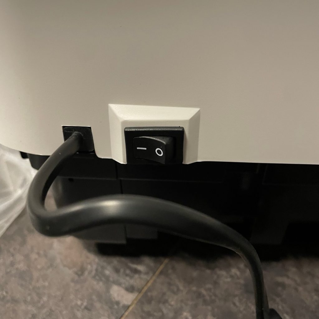 LGM P5 Aktenvernichter Einschaltknopf