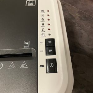 LMG P5 Aktenvernichter LEDs