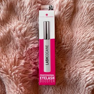 Lashcocaine Wimpernserum Verpackung
