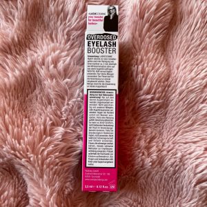 Lashcocaine Wimpernserum Verpackung seitlich