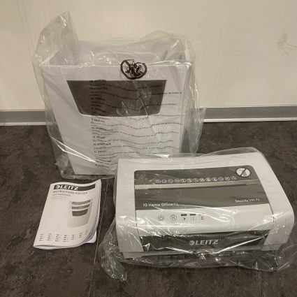 Leitz IQ Home Office Aktenvernichter Lieferumfang
