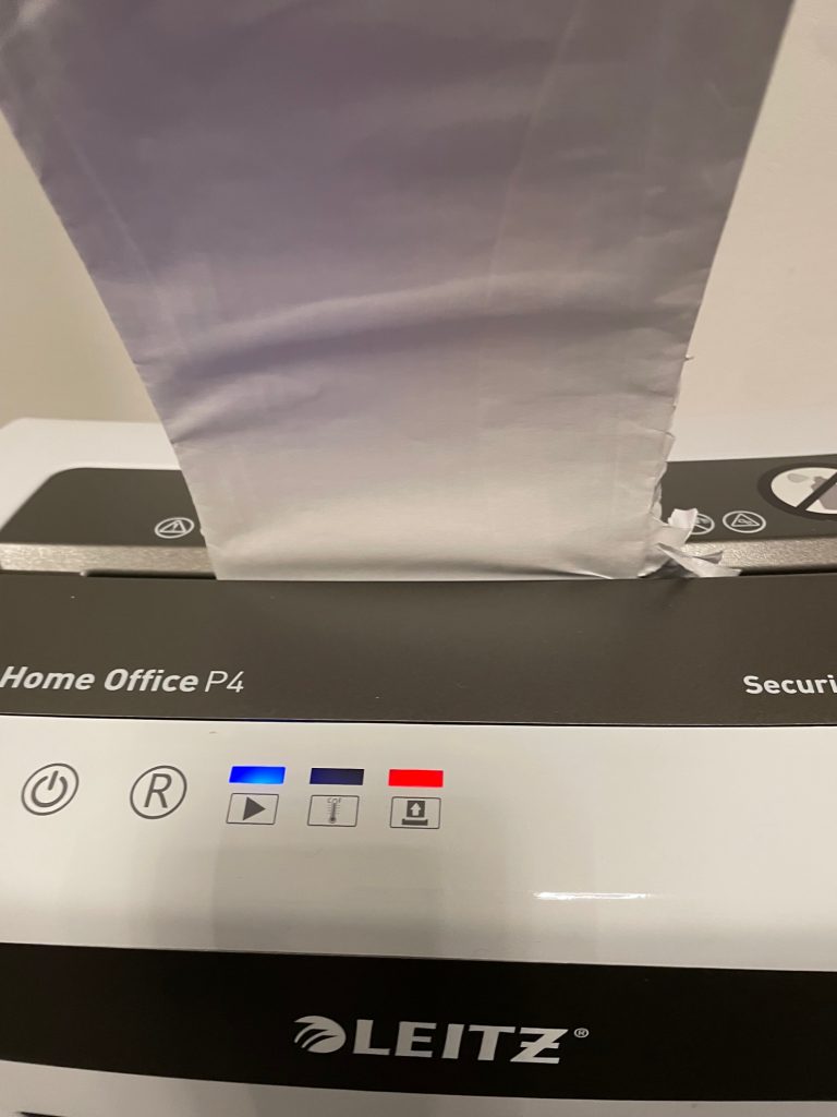 Leitz IQ Home Office Aktenvernichter im Test
