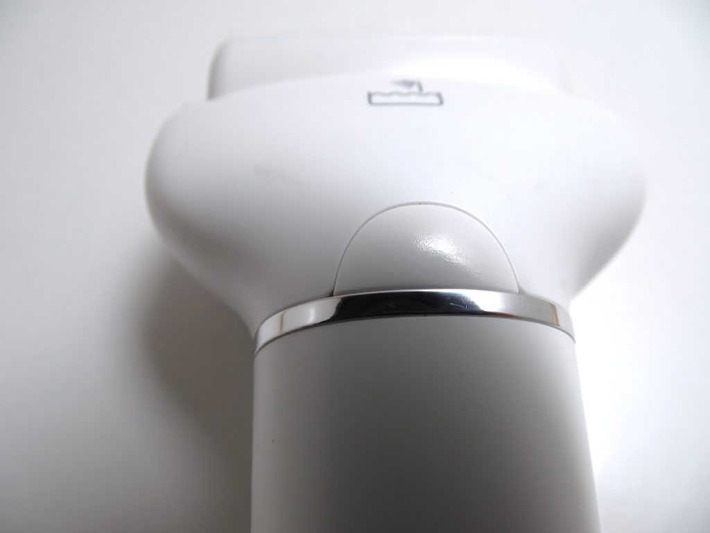 Panasonic ES-EY90-A503 Entriegelung