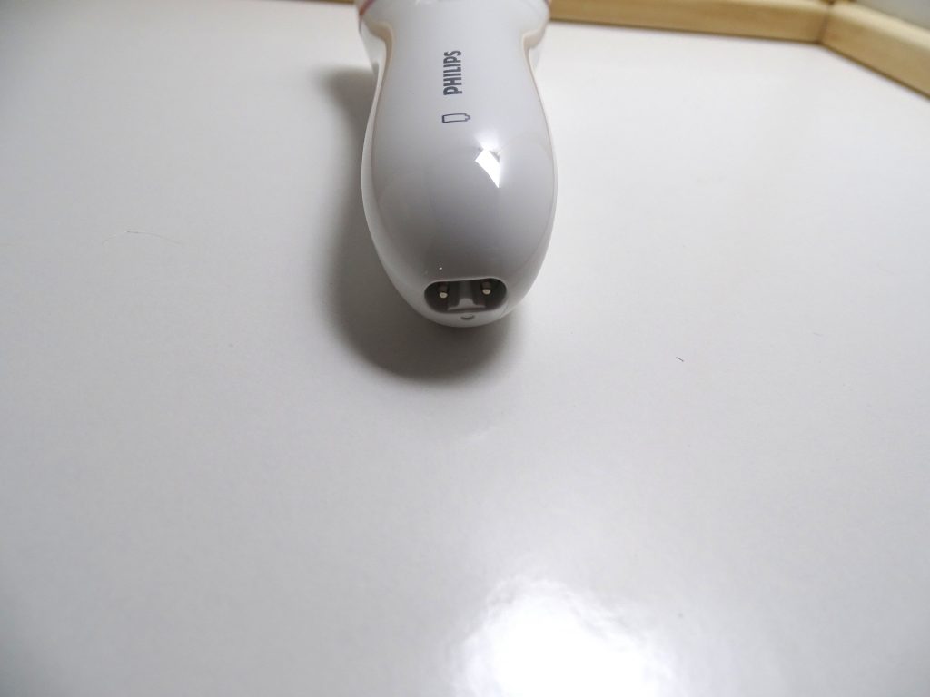 Philips BRE74010 Epilierer Netzanschluss