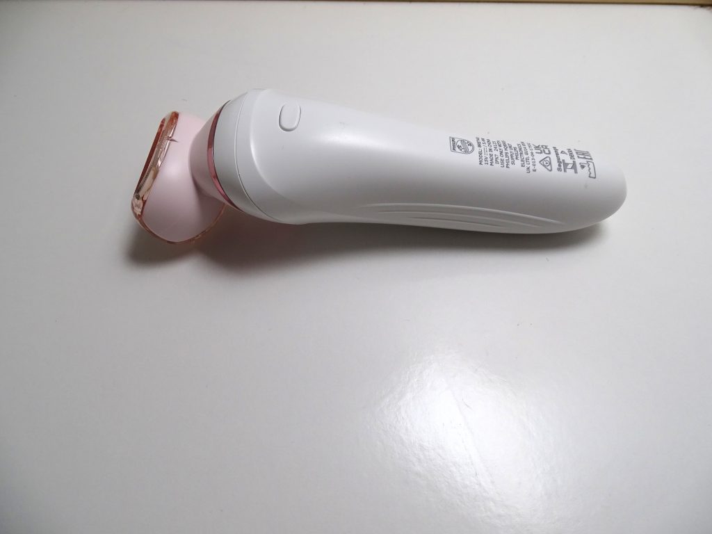 Philips BRE74010 Epilierer mit Zusatzscherkopf